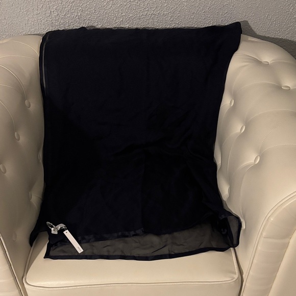 💯 Silk Huge Satin Border Navy Blue Sheer Chiffon Scarf, Brand New With Tags - Picture 9 of 13